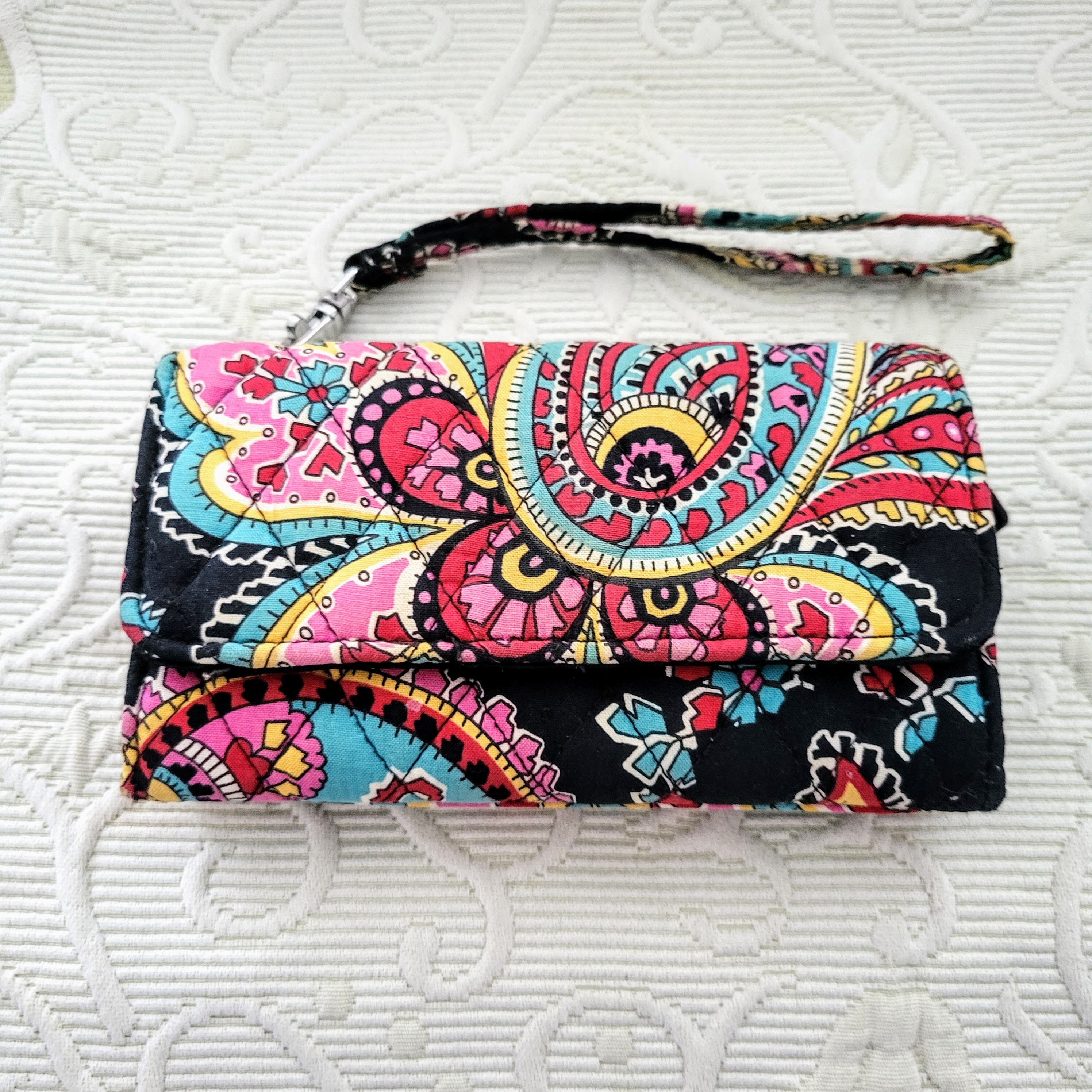 VERA BRADLEY Quilted Cotton Wristlet Wallet Etsy
