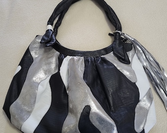 Grand sac fourre-tout en patchwork en cuir/rare vintage des années 80, noir blanc argenté, sac à bandoulière oversize décontracté en cuir/cadeau pour elle/idée cadeau/N760