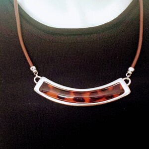 Unique Animal Print Resin Cabochon Necklace/African Motive Bib Necklace/Vintage 90,s Rare Wide Cabochon Necklace/Gift For Her/Gift Idea/N096