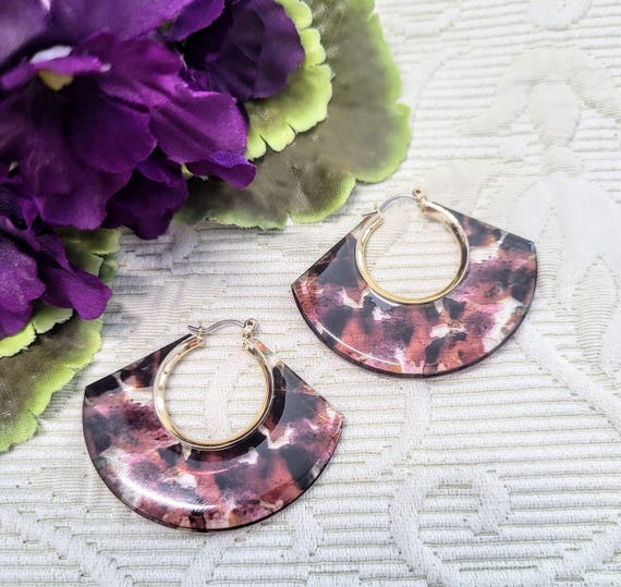 Tortoiseshell Acrylic Hoop Statement Earrings/Car… - image 1