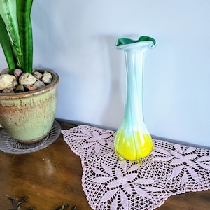 Murano Style Twisted Ribbed Art Glass Vase/Tall Hand Blow Calia Lily Shape Green White and Yellow Decorating Vase/Home Decor Gift/971
