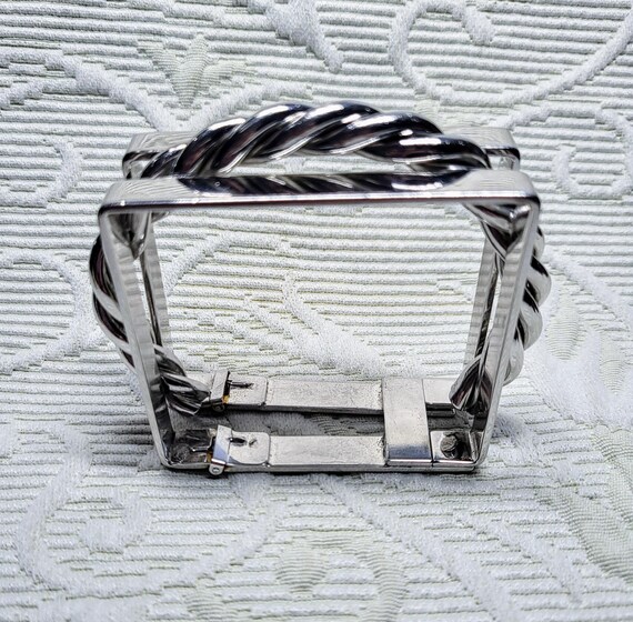 Unique Silver Tone Geometric Bangle Bracelet/Hing… - image 2