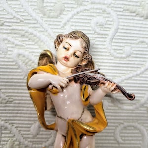 Vintage Cherub Playing Violin Collectible Figurine/Hand Painted Italian Angel Figurine/Violin Playing Angel/Religious Art Figurine/No.062
