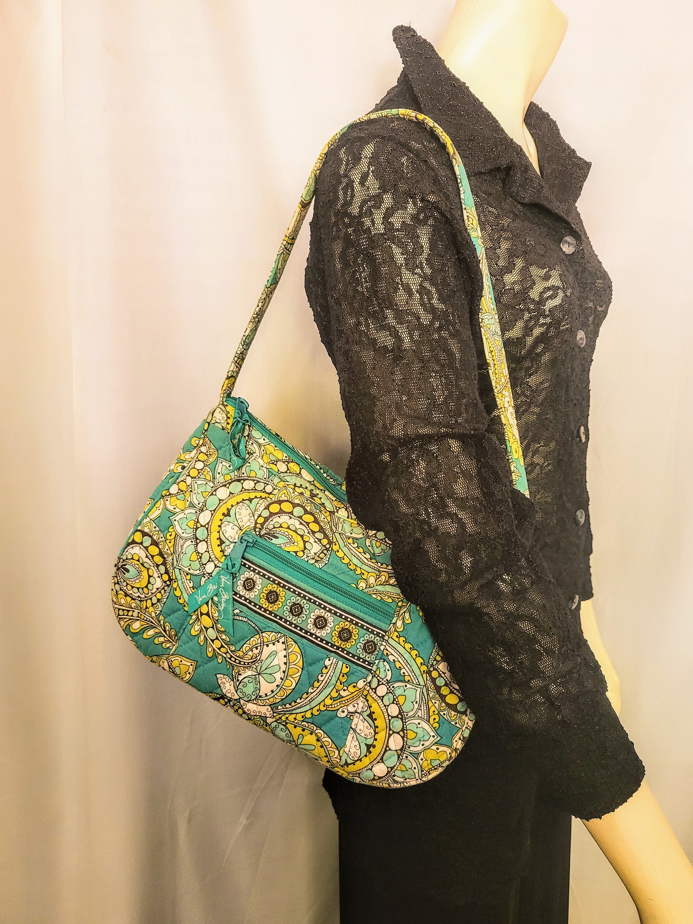 バッグ vintage braid pattern shoulder bag 15% OFF/VERA BRADLEY Retired Lemon Parfait Emerald Peacock