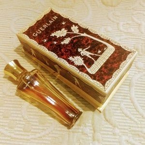 RARE trouvaille/extrait de parfum de collection dans sa boîte d&#39;origine GUERLAIN MIDSOUKO/parfum français rare vintage dans une boîte Marly Horse/décor de vanité/n°671