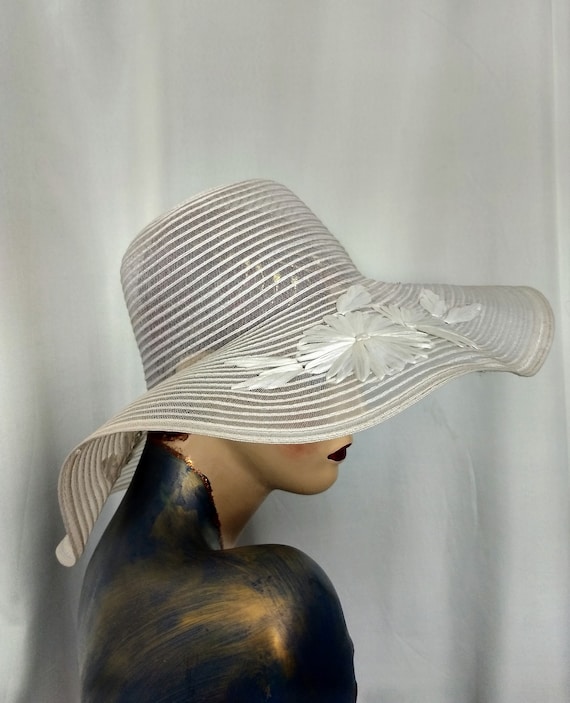 Wide Brim Summer Sun Hat/embroidered White Flowers Sun 