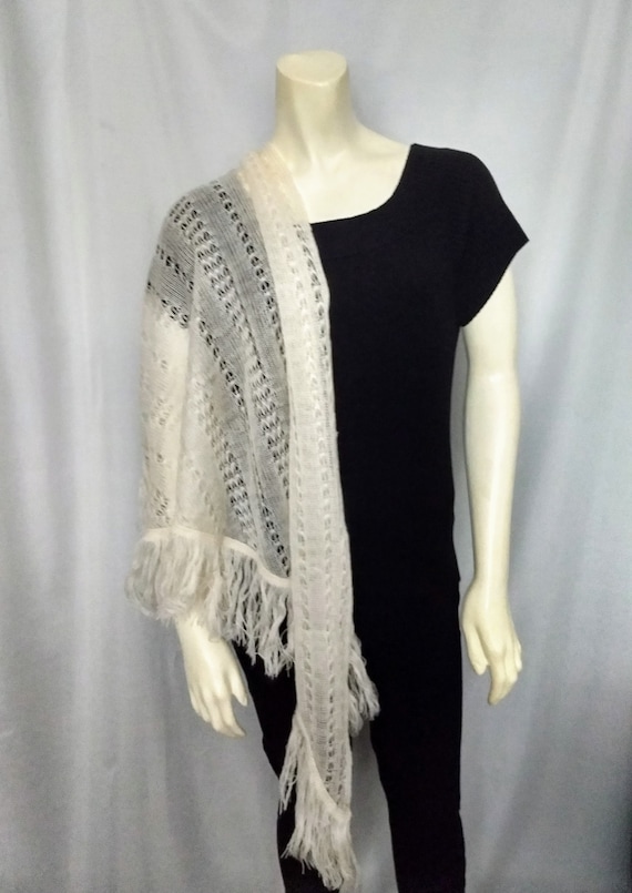 Triangular Knit Winter Scarf/White Lightweight Sc… - image 6