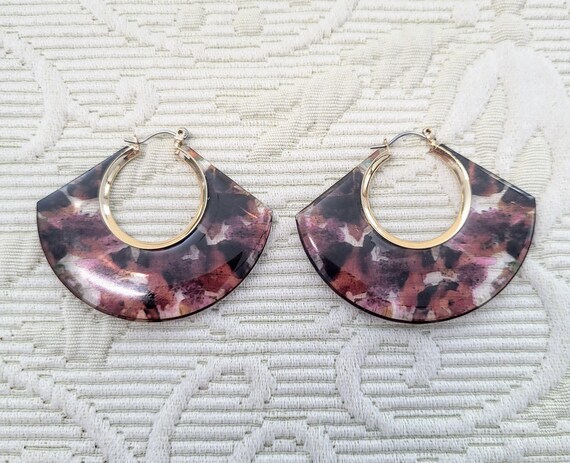 Tortoiseshell Acrylic Hoop Statement Earrings/Car… - image 2