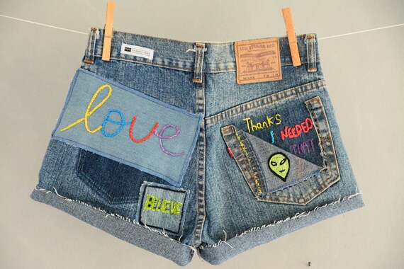levis mom jeans shorts