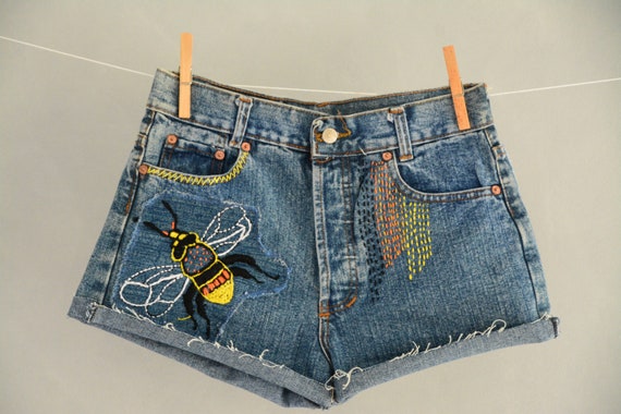 levis mom jeans shorts