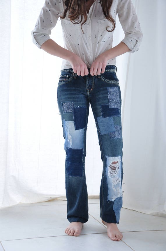 levis with holes