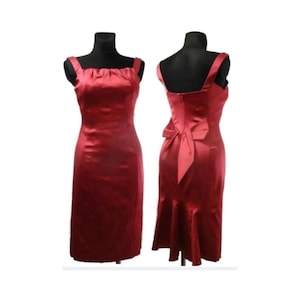 Karen Millen roten Satinkleid mit Schleife Bogen Hochzeit Valentinstag Valentinstag Kleid Midi
