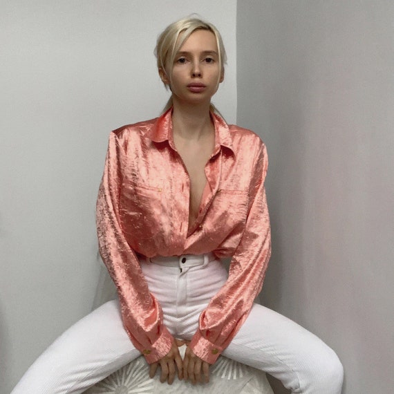 Pastel peach orange 80s satin crinkle blouse gold