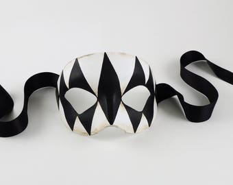 Venetian Masquerade Eye Mask - Opera Arlecchino