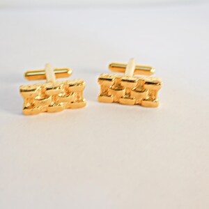 GIANNI VERSACE ゴールドカフリンクス Gianni Versace 18K Yellow Gold Greek Medusa Cufflinks | eBay