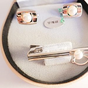Japanese Pearl Sterling Cufflinks and Tie Bar, Fine Japanese Pearls, Sterling Cuff Links Tie Bar, Vintage Groom gift, Men&#39;s gift, Pearls