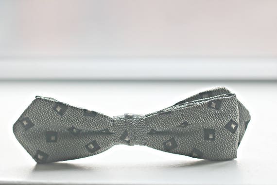 Vintage Bow Tie, 1950's Bow Tie, New Old Stock Bow