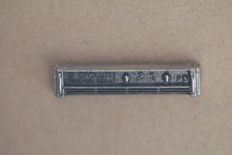 Lapel Pin Music Hat Pin Vintage MUSIC AMPLIFIER Tie Tack Vintage Crown Amplifier Vintage Musician Gift,