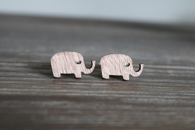 groomsmen Gift Gift for Republican Vintage groom Elephant Cufflinks Natural Wood Cufflinks Wood Cufflinks