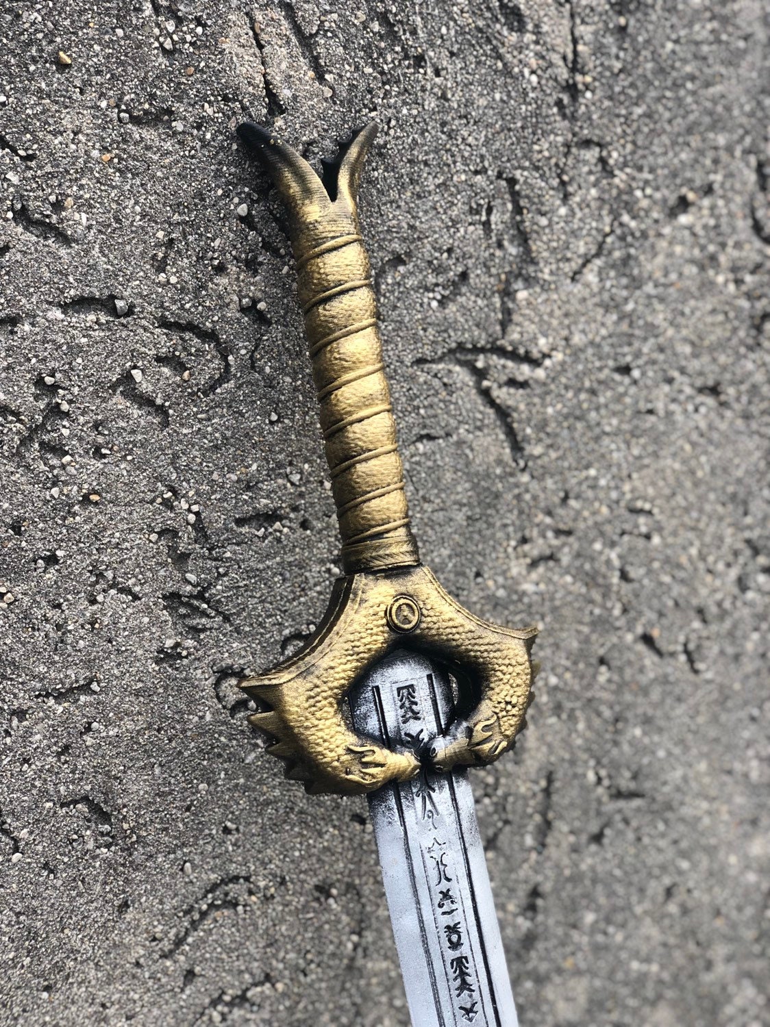 神殺しのワンダーウーマンの剣 - Etsy 日本