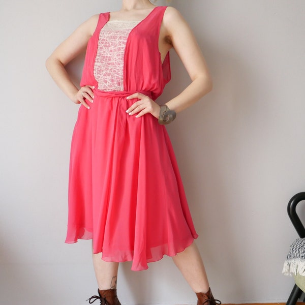 Vintage Seide Tunika Schnitt rosa Göttin Kleid doppelte leichte Schicht Traum weiß vorne Detail offener Rücken romantisches Kleid A line y2k Größe M