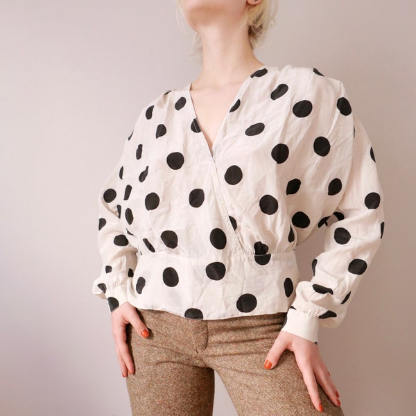 Vintage silk wrap big dots soft off white cream shirt classic puff sleeve basic size m/l basic aesthetics