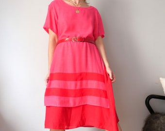 Vintage silk cotton red pink layer dress with half sleeves muselin bright boho cottage core basic capsule dress classics basics size M/L