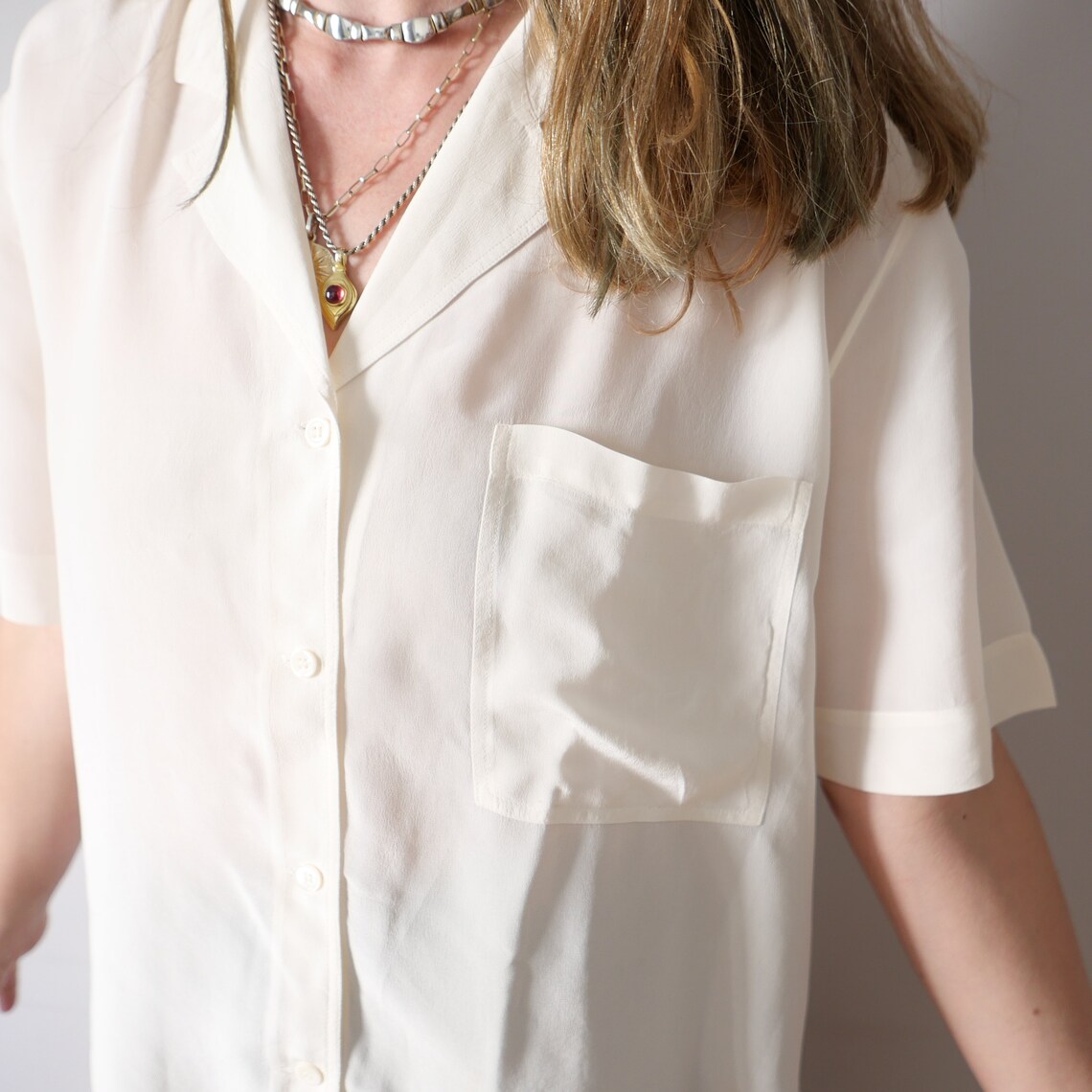 Vintage Milk White Silk Shirt - 80s 90s French Chic, Oversize S/L, foto 3 di 5