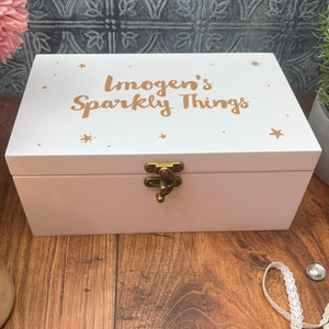 Sparkly Things Personalizowane pudełko na biżuterię Prezent urodzinowy Wspomnienia Bibeloty