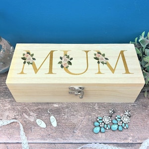 Joyero con letras de oro rosa para mamá, regalo personalizado para el Día de la Madre o cumpleaños.