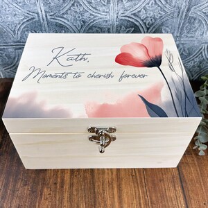 Scatola dei ricordi personalizzata Poppy - Scatola di legno di lusso - Illustrazione Misty Poppy - Ricordo - Ricordi - Dolcetti - Floreale - Natale Compleanno