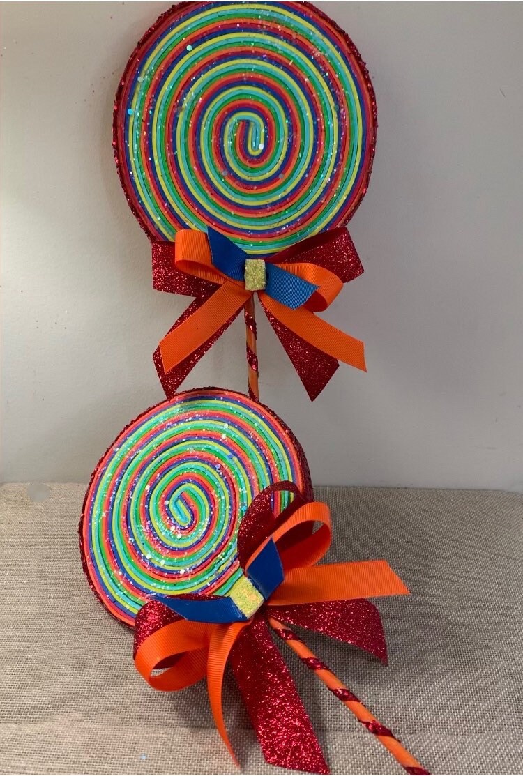 Faux lollipop candy party favors