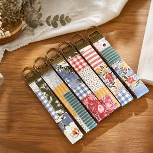 Patchwork print fabric key fob wristlet antique bronze hardware keychain