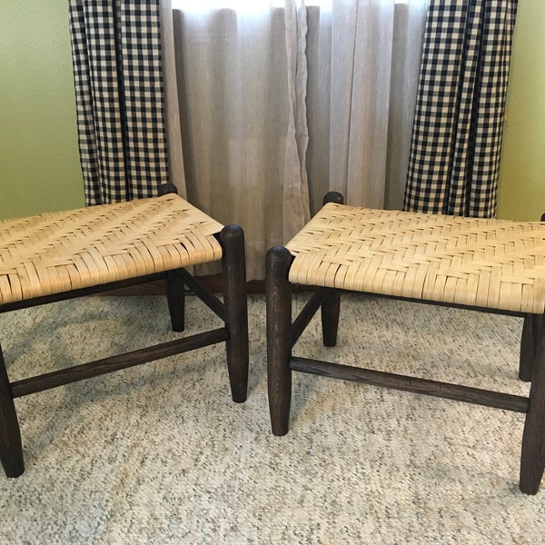 In Stock Woven Dark Chocolate Stools Medium English Footstool Furniture Dark Finish with Sealed Vintage Looking Pioneer Stool Childs Bench