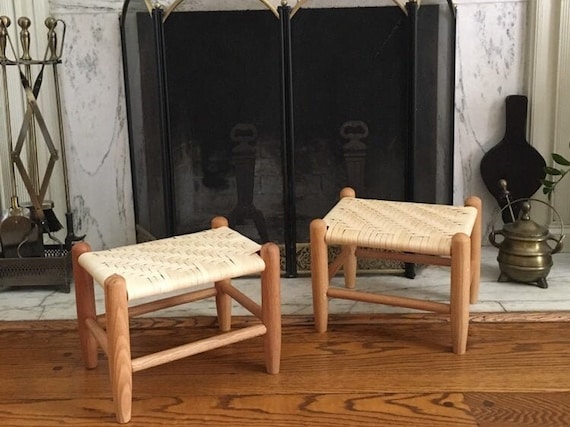 Varnished Handwoven Medium Oak Stool: Splint Woven Bench, Handmade USA