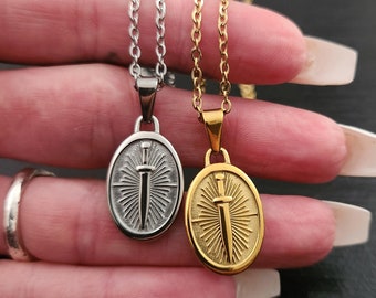The Shield Necklace