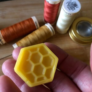 Thread Conditioner, Wax Conditioner, Floss Gloss, Beeswax,  hand sewing, small batch, knot balm