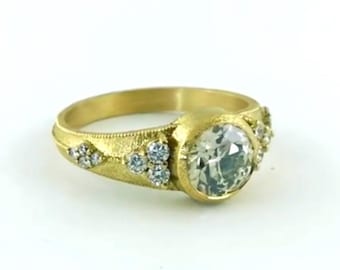 Natural Old European Cut Diamond  Engagement Ring in 18k yellow gold ring