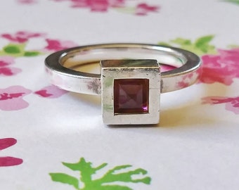 Unique Pyramid Ring with Pink Gemstone in Thick Square Setting Size 7.25 (#06314)