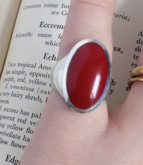 Big Red Sterling Silver Leafy Ring Vintage Size 5… - image 6