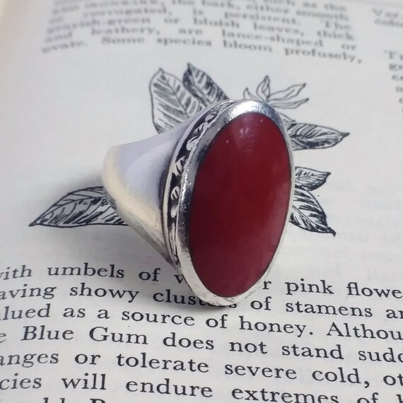 Big Red Sterling Silver Leafy Ring Vintage Size 5… - image 2