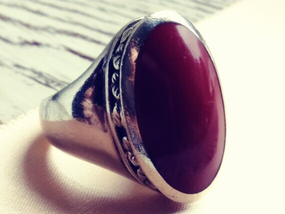 Big Red Sterling Silver Leafy Ring Vintage Size 5… - image 8