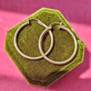 14k Gold Classic Hoop Earrings 28mm Yellow Gold Vintage Tube Hoops