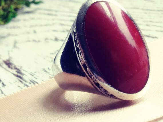 Big Red Sterling Silver Leafy Ring Vintage Size 5… - image 9