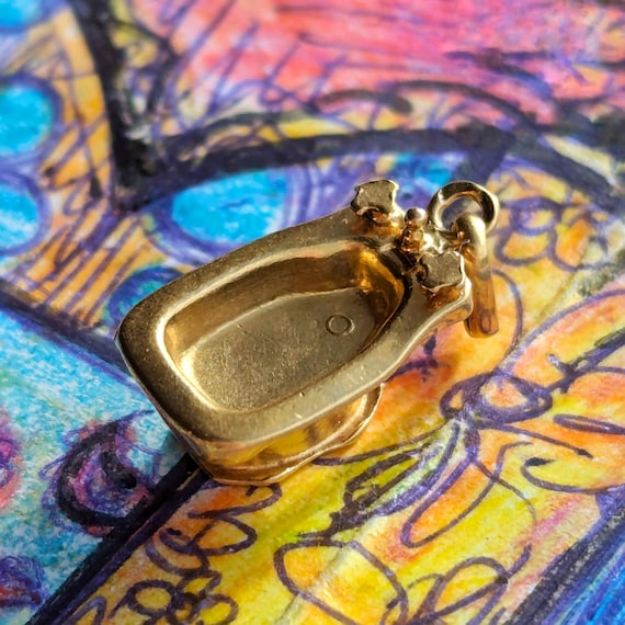Vintage 14k Gold Bidet Charm