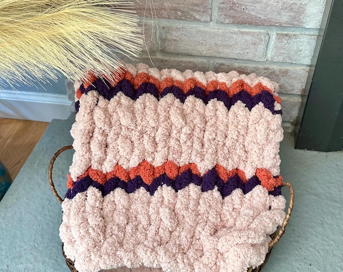 Chunky Knit Dog Cat Blanket: Handmade Pet Bed Mat,  22x22