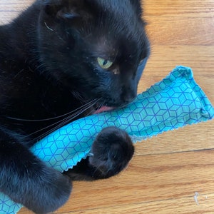 Organic Catnip Kicker Toy - Kitty Kicker Stick - Interactive Cat Toy - Handmade Cat Toy - 100% Organic Catnip - Cat Lover Gift