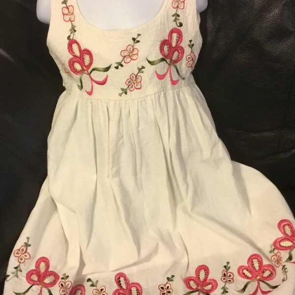 Retro size 8 cotton dress- sleeveless , long - beautiful embroidery- ties at the back- pictures don't do it justice,beautiful in every  way.