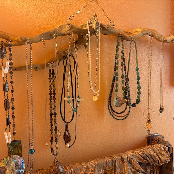 Driftwood Necklace & Jewelry Hanger