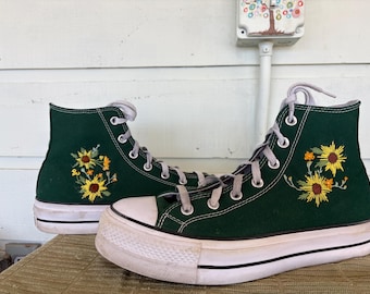 コンバース ハイカットスニーカー グリーン 手刺繍の花柄 ウィメンズ 10.5